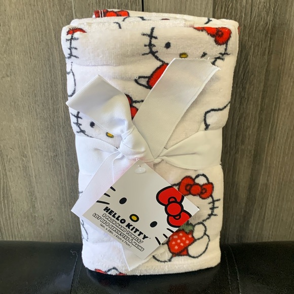 Hello Kitty Other - New Hello Kitty White Strawberry Hand Towels Pack Of 2